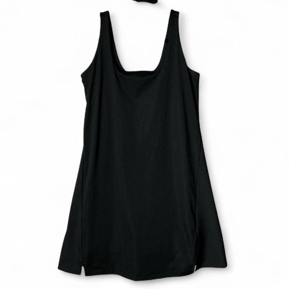 Old Navy Active Powersoft Exercise Dress Black Built-in Bra Shorts Medium 831911 - Picture 2 of 8